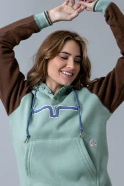 Amigo Hoodie