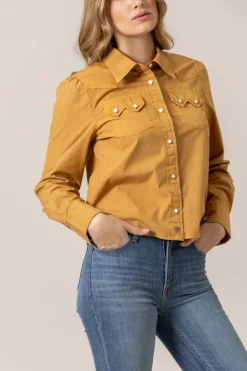 Annie Cropped Snap